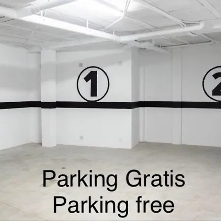 La Plaza-colon * 巴罗斯自由镇